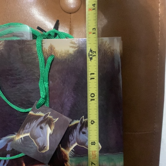 New Gift Bags $4 each - Picture 6 of 7